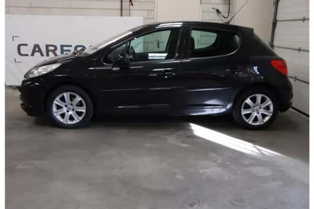 Peugeot 207 (2008) thumbnail 4