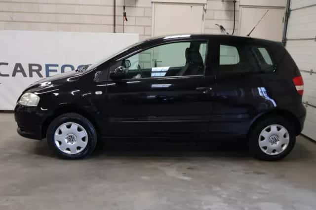 Volkswagen Fox (2007) thumbnail 4