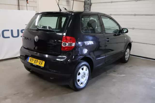 Volkswagen Fox (2007) thumbnail 6