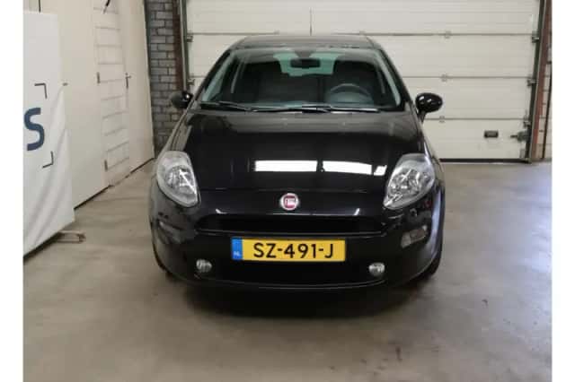 Fiat Punto Evo (2018) thumbnail 2