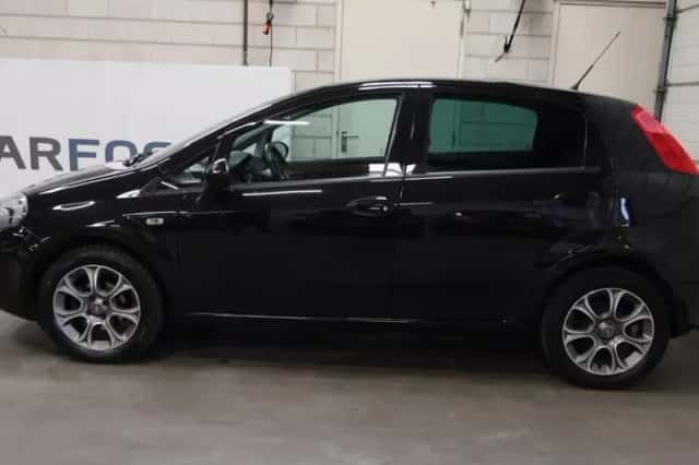 Fiat Punto Evo (2018) thumbnail 4