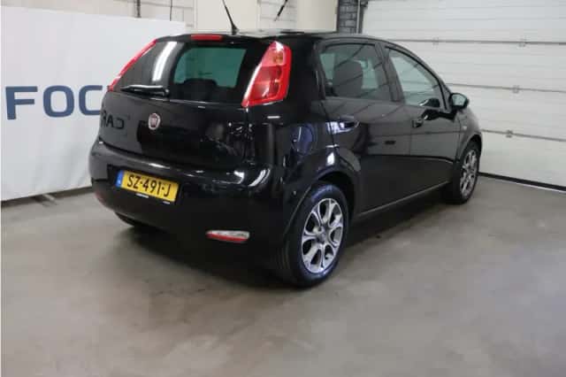 Fiat Punto Evo (2018) thumbnail 6