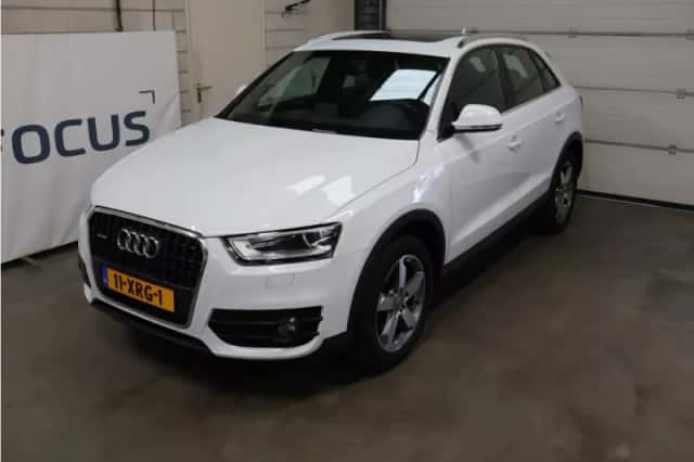 Audi Q3 (2012) thumbnail 3