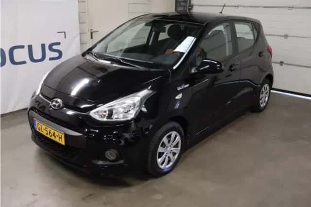 Hyundai i10 (2015) thumbnail 3