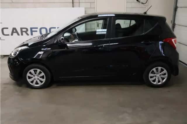 Hyundai i10 (2015) thumbnail 4