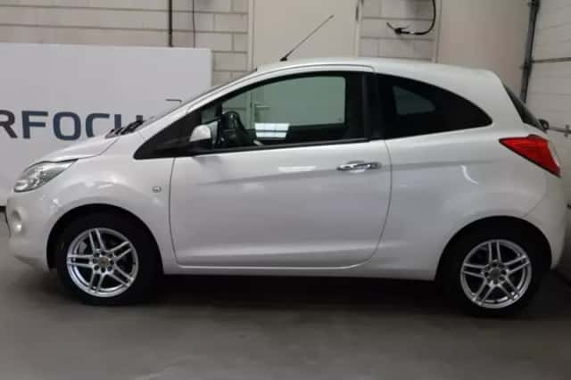 Ford Ka (2011) thumbnail 4