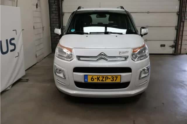 Citroën C3 Picasso (2013) thumbnail 2