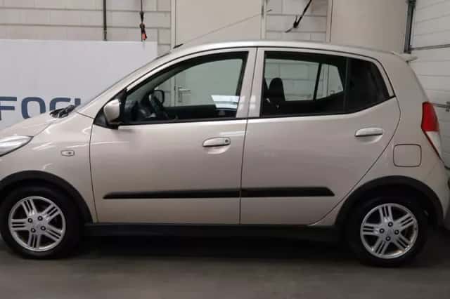 Hyundai i10 (2009) thumbnail 4