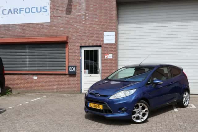 Ford Fiesta (2010) thumbnail 1