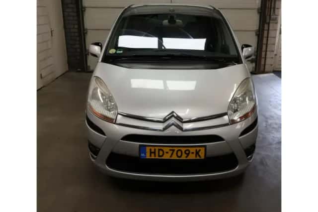 Citroën C4 Picasso (2008) thumbnail 2