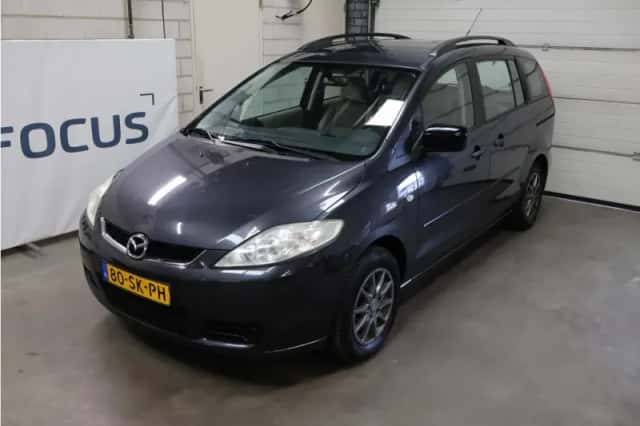 Mazda 5 (2006) thumbnail 3