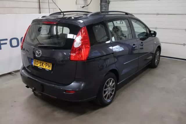 Mazda 5 (2006) thumbnail 6