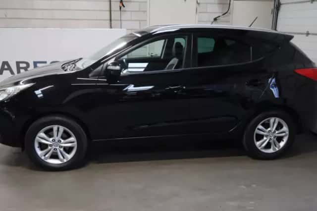 Hyundai ix35 (2012) thumbnail 4