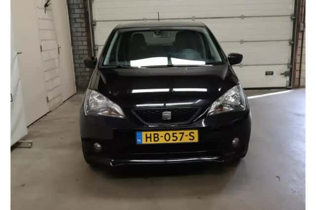 SEAT Mii (2015) thumbnail 2