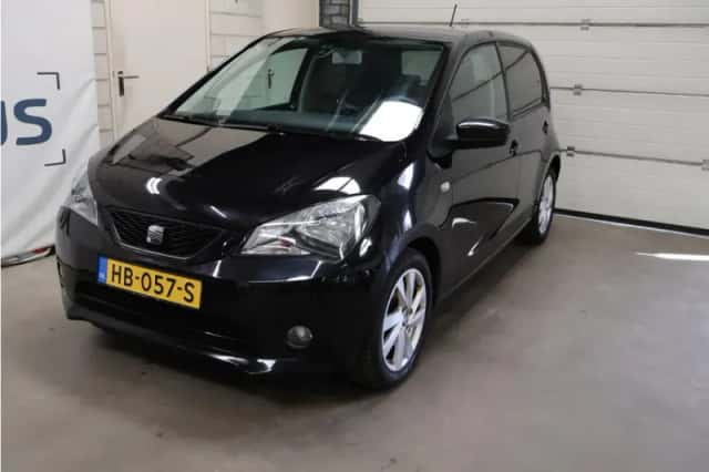 SEAT Mii (2015) thumbnail 3