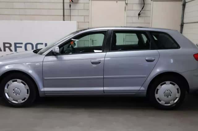 Audi A3 (2008) thumbnail 4