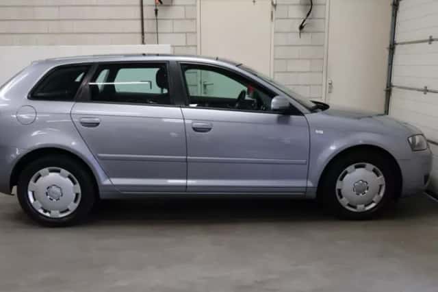 Audi A3 (2008) thumbnail 5
