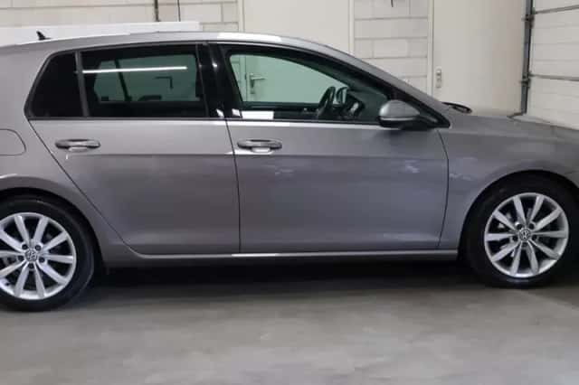 Volkswagen Golf (2015) thumbnail 5