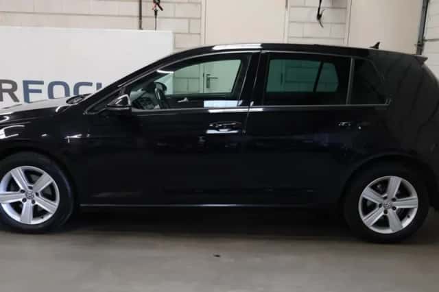Volkswagen Golf (2013) thumbnail 4