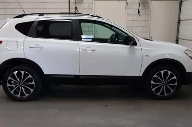 Nissan Qashqai (2013) thumbnail 5