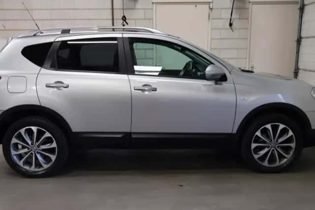 Nissan Qashqai (2009) thumbnail 5