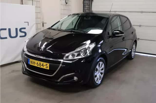 Peugeot 208 (2017) thumbnail 3