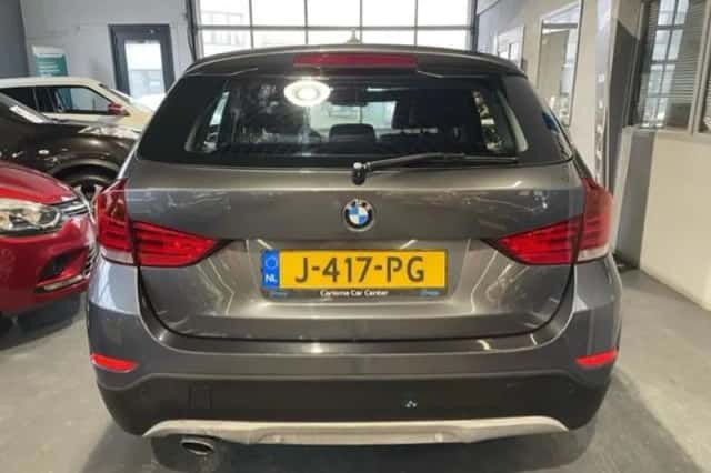 BMW X1 (2013) thumbnail 4