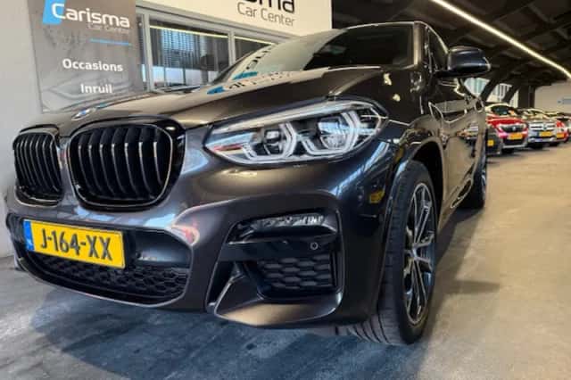 BMW X4 (2021) thumbnail 6