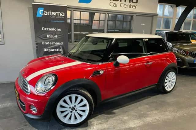 MINI Cooper (2012) thumbnail 5
