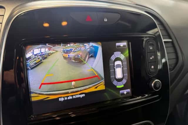 Renault Captur (2018) thumbnail 4