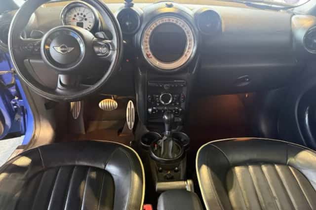 MINI Countryman (2014) thumbnail 3