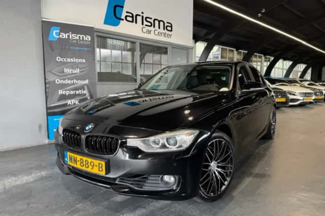 BMW 3-Serie (2014) thumbnail 1