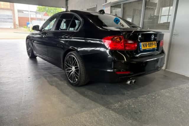 BMW 3-Serie (2014) thumbnail 2