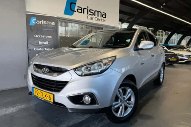 Hyundai ix35 (2012) thumbnail 1