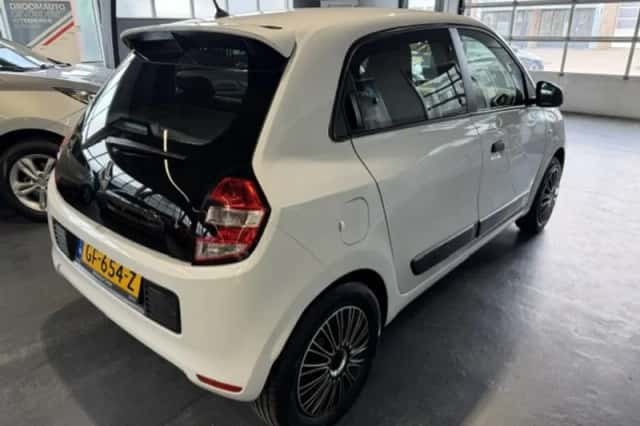 Renault Twingo (2015) thumbnail 5
