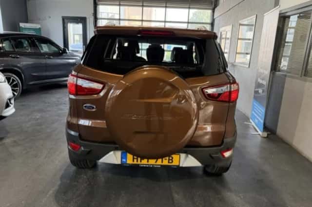 Ford EcoSport (2016) thumbnail 4