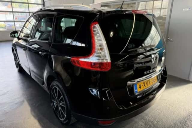 Renault Grand Scénic (2013) thumbnail 3