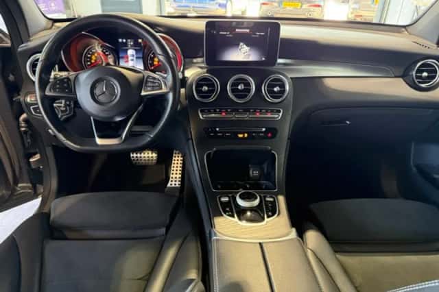 Mercedes-Benz GLC-Klasse Coupé (2018) thumbnail 3