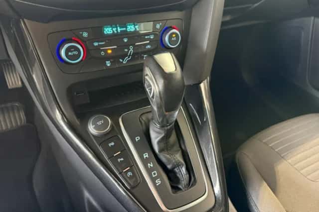 Ford Focus (2016) thumbnail 6