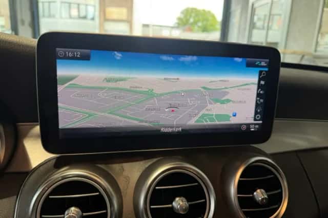Mercedes-Benz C-Klasse (2020) thumbnail 4