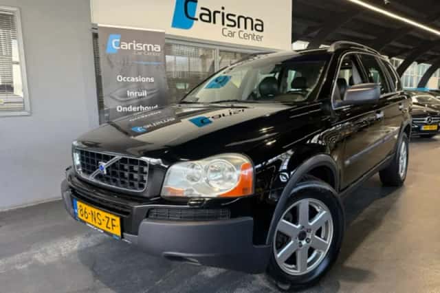 Volvo XC90 (2004) thumbnail 1