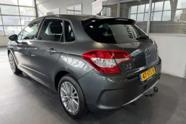 Citroën C4 (2012) thumbnail 3