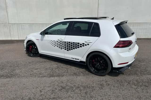 Volkswagen Golf (2019) thumbnail 4