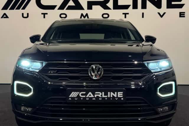 Volkswagen T-Roc (2020) thumbnail 2
