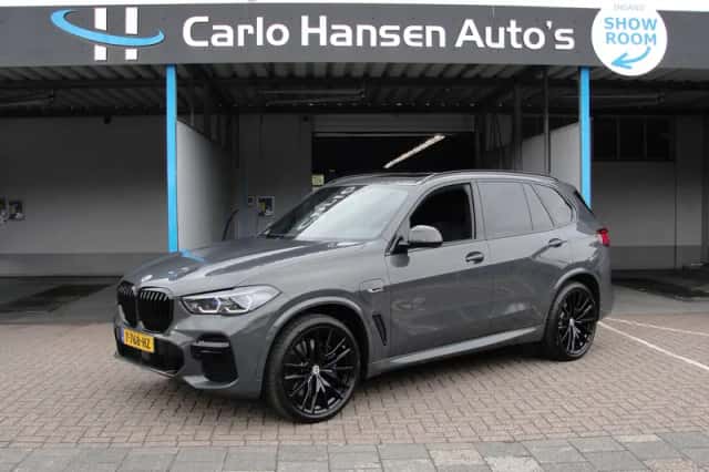 BMW X5 (2022) thumbnail 1