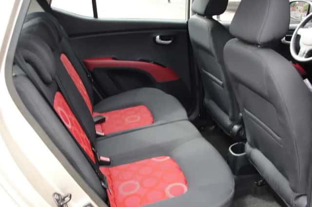 Hyundai i10 (2009) thumbnail 5