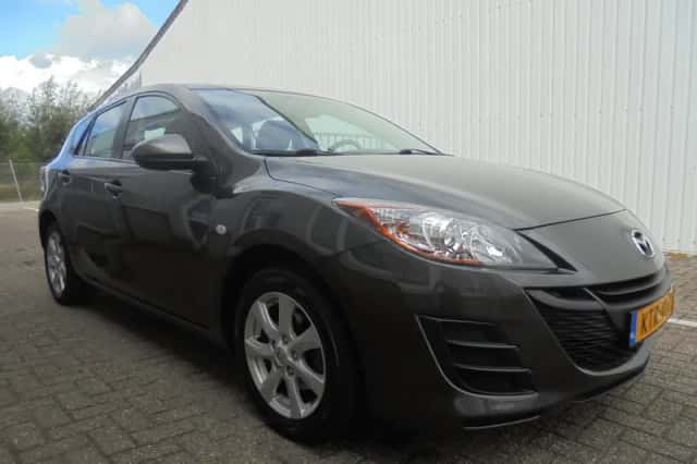 Mazda 3 (2010) thumbnail 6