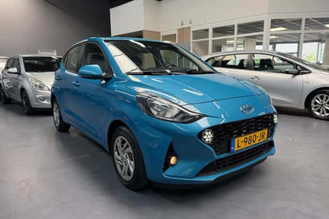 Hyundai i10 (2021) thumbnail 3