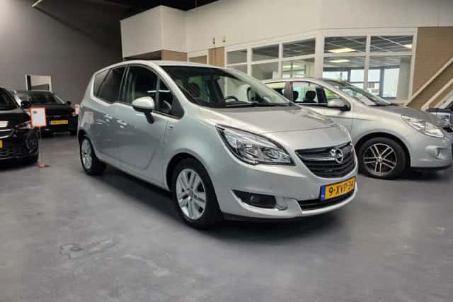 Opel Meriva (2014) thumbnail 3