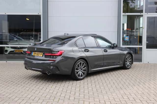 BMW 3-Serie (2019) thumbnail 2